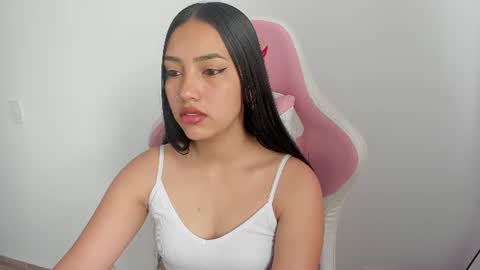 Snapshot of karely_sweet_ chatting on 07-01-26, 02:40 karely_sweet_ online show from 07-01-26, 02:40