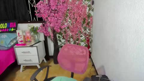 Snapshot of karen_milf_2 chatting on 10-02-25, 03:46 Karen online show from 10-02-25, 03:46