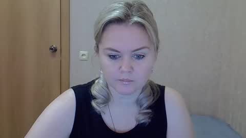 karennelsonx online show from 02-12-26, 09:26