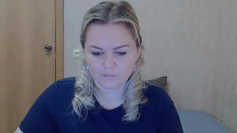 karennelsonx online show from 05-13-26, 10:12
