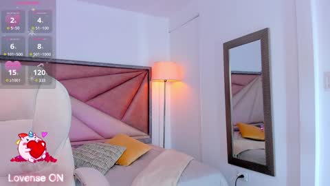 Snapshot of karenpautt chatting on 12-10-24, 06:06 Karen online show from 12-10-24, 06:06