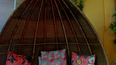 Snapshot of karenpautt chatting on 01-28-25, 08:36 Karen online show from 01-28-25, 08:36