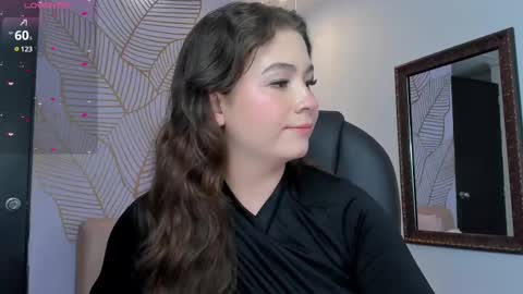 Snapshot of karenpautt chatting on 02-25-25, 08:51 Karen online show from 02-25-25, 08:51