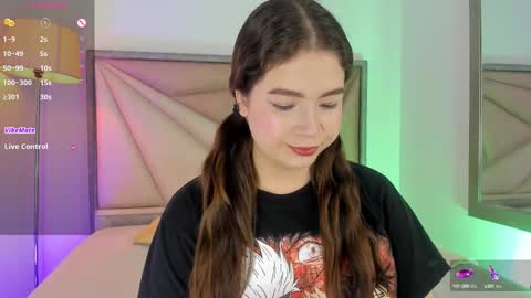 Snapshot of karenpautt chatting on 10-14-25, 12:11 Karen online show from 10-14-25, 12:11