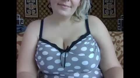 Snapshot of karilina_hi chatting on 12-13-24, 10:19 Karilina Hi online show from 12-13-24, 10:19