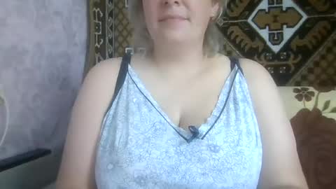 Snapshot of karilina_hi chatting on 07-21-26, 10:39 Karilina Hi online show from 07-21-26, 10:39