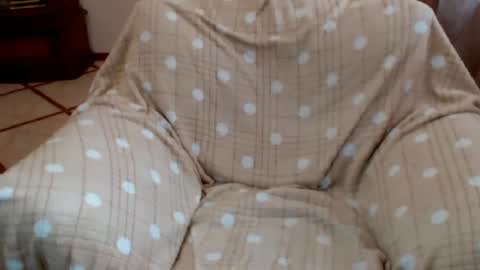 Snapshot of karina8571 chatting on 01-17-25, 11:27 Karina online show from 01-17-25, 11:27