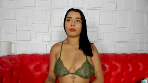 Snapshot of karina_aurora chatting on 02-06-25, 11:15 karina_aurora online show from 02-06-25, 11:15