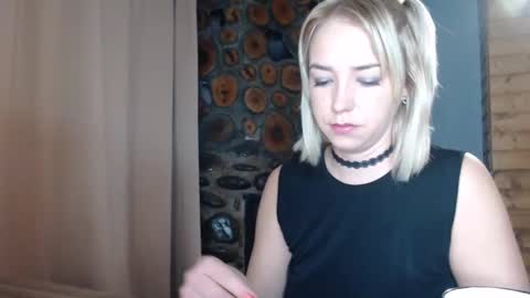 Snapshot of karina_fun chatting on 01-10-25, 03:07 karina online show from 01-10-25, 03:07
