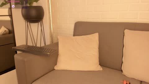 Kari online show from 02-20-25, 06:39