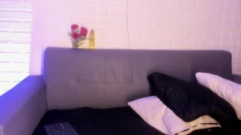 Kari online show from 10-28-25, 11:36