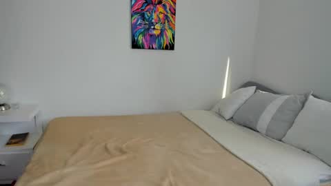 karina_lopez7 online show from 01-14-25, 08:26