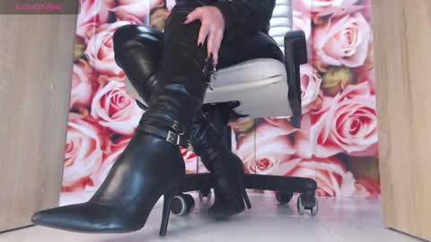 Karina Mistress online show from 05-03-26, 04:57