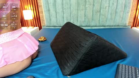 Karina  online show from 05-16-26, 11:53