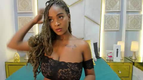 Snapshot of karinaacox chatting on 03-01-26, 01:02 karinaacox online show from 03-01-26, 01:02