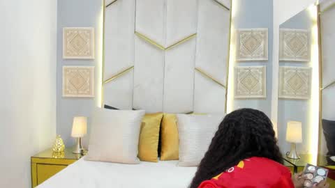 karinaacox online show from 04-11-26, 01:04