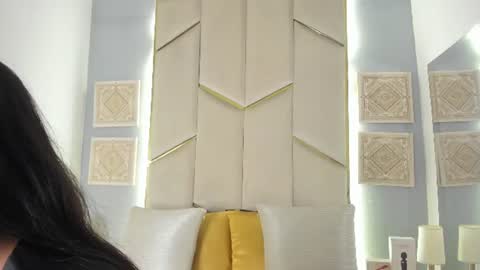 Snapshot of karinaacox chatting on 07-18-26, 12:42 karinaacox online show from 07-18-26, 12:42