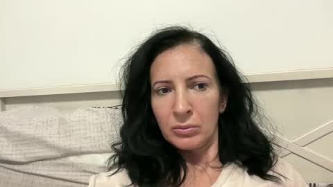 Snapshot of karinablair chatting on 01-06-25, 12:16 Karina online show from 01-06-25, 12:16