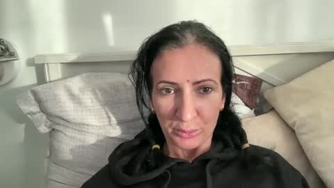 Snapshot of karinablair chatting on 01-06-25, 06:36 Karina online show from 01-06-25, 06:36
