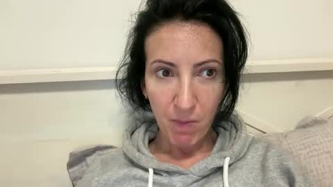 Snapshot of karinablair chatting on 03-01-25, 04:26 Karina online show from 03-01-25, 04:26