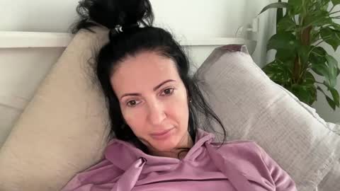 Snapshot of karinablair chatting on 03-04-25, 02:53 Karina online show from 03-04-25, 02:53