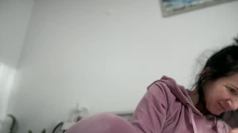 Snapshot of karinablair chatting on 03-05-25, 05:50 Karina online show from 03-05-25, 05:50