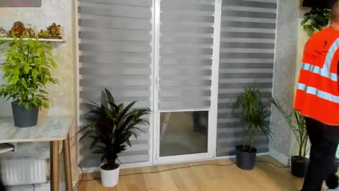 Snapshot of karinadeniss chatting on 12-13-24, 06:05 Onlyfans cute valerri Real Nme Valerri online show from 12-13-24, 06:05