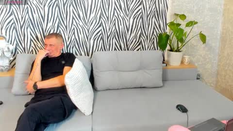 Snapshot of karinadeniss chatting on 12-21-24, 02:58 Onlyfans cute valerri Real Nme Valerri online show from 12-21-24, 02:58