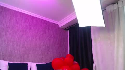 Snapshot of karinaflowers_ chatting on 02-18-26, 12:12 Im Karina online show from 02-18-26, 12:12