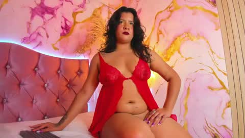Snapshot of karinajtorress chatting on 05-15-26, 11:12 KARINA online show from 05-15-26, 11:12