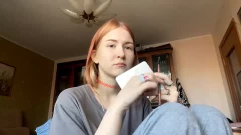 Snapshot of karinamuccia chatting on 02-11-26, 07:13 Karina online show from 02-11-26, 07:13