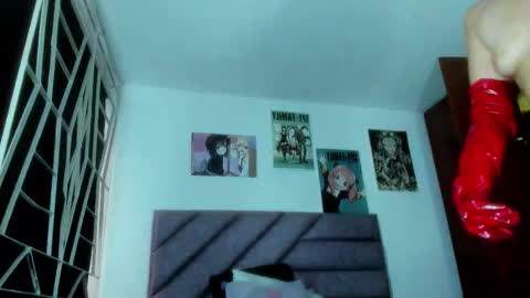 Snapshot of karinna__raven chatting on 10-13-25, 10:32 KARINNA RAVEN online show from 10-13-25, 10:32