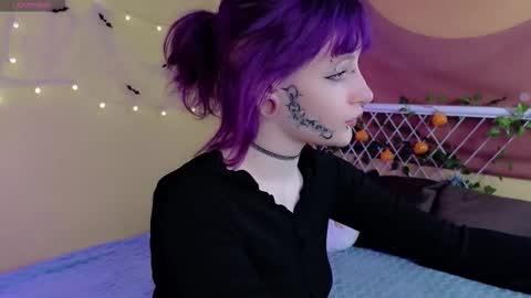 Snapshot of karkadeshk chatting on 10-29-25, 10:28 karkadeshk online show from 10-29-25, 10:28