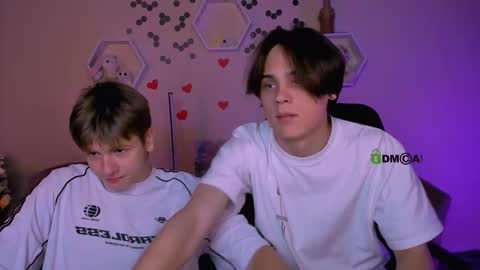 Snapshot of karl_mans chatting on 09-24-25, 07:17 Karl online show from 09-24-25, 07:17