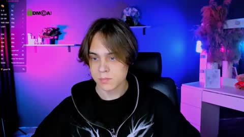 Snapshot of karl_mans chatting on 10-09-25, 05:38 Karl online show from 10-09-25, 05:38