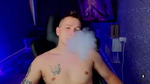 Snapshot of karl_night_ chatting on 07-14-26, 04:28 karl night online show from 07-14-26, 04:28