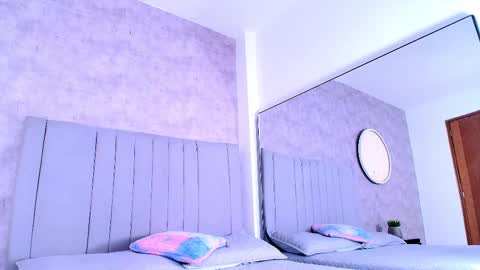 Snapshot of karla__ruiz chatting on 10-13-25, 07:03 Karla online show from 10-13-25, 07:03