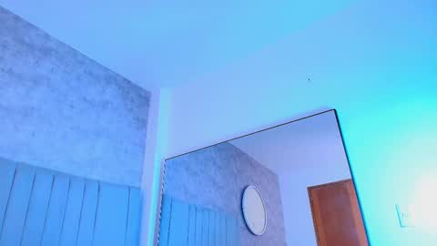 Snapshot of karla__ruiz chatting on 10-20-25, 07:25 Karla online show from 10-20-25, 07:25