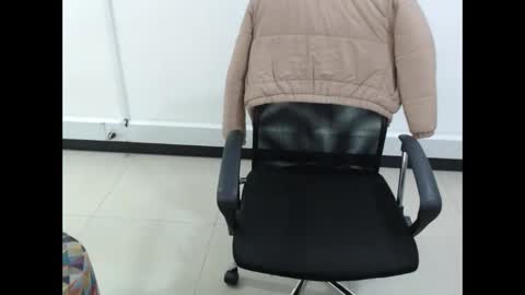 Snapshot of karla_cg chatting on 02-18-25, 10:36 karla_cg online show from 02-18-25, 10:36