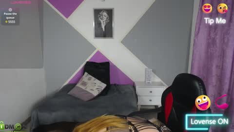 Snapshot of karla_charloby chatting on 01-30-25, 08:21 Karla online show from 01-30-25, 08:21