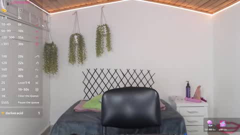 Snapshot of karla_charloby chatting on 10-02-25, 03:41 Karla online show from 10-02-25, 03:41