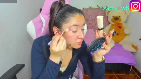 Snapshot of karla_cutee1 chatting on 04-21-26, 04:52 karla online show from 04-21-26, 04:52