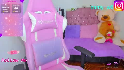 Snapshot of karla_cutee1 chatting on 04-27-26, 05:05 karla online show from 04-27-26, 05:05