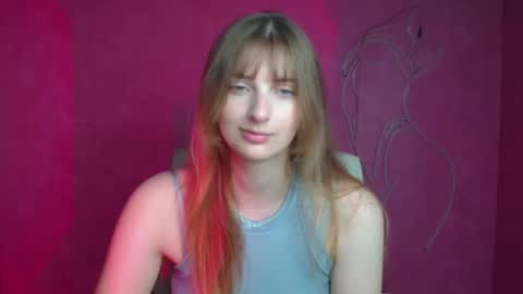 Snapshot of karla_flower chatting on 09-18-25, 05:09 Karla online show from 09-18-25, 05:09