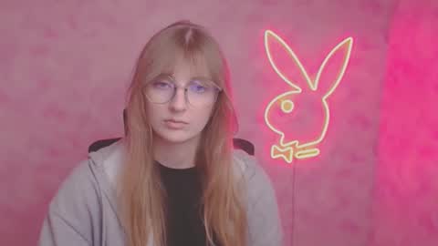 Snapshot of karla_flower chatting on 10-08-25, 12:25 Karla online show from 10-08-25, 12:25