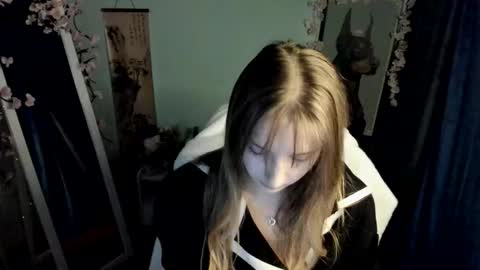 Karla online show from 01-16-26, 01:04