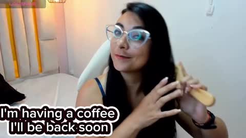 Snapshot of karla_hernandez chatting on 02-03-25, 10:47 Karla online show from 02-03-25, 10:47