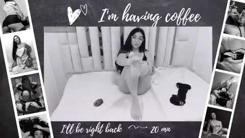 Snapshot of karla_hernandez chatting on 10-15-25, 10:48 Karla online show from 10-15-25, 10:48