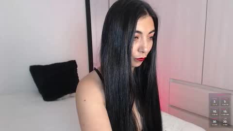 Snapshot of karla_hernandez chatting on 11-04-25, 10:47 Karla online show from 11-04-25, 10:47