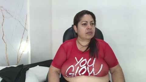 karla_hilton1 online show from 01-17-26, 11:37